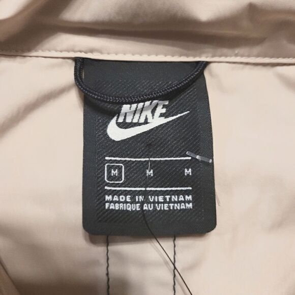 Nike Sportswear Hooded Jacket Tan Size M NWT - Picture 10 of 12